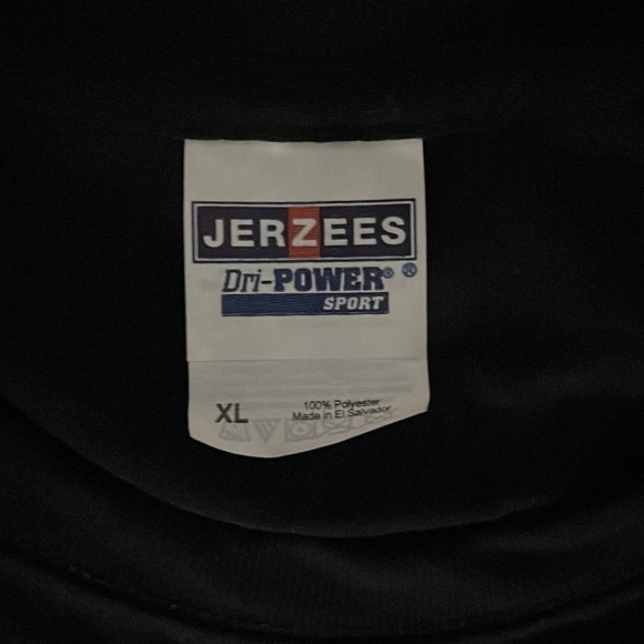 UC Santa Cruz long sleeve shirt. NWOT size XL. - Picture 2 of 3